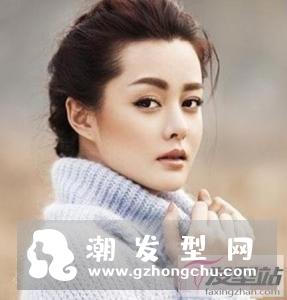 适合中年女士的盘发 优雅减龄散发女人味