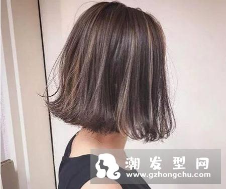 染什么发色低调还显白 灰雾发色要漂吗