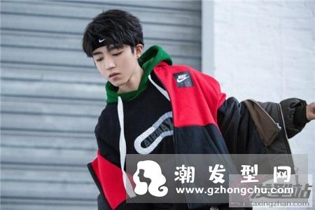 爆款男生发型推荐 展示时尚男神范