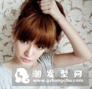 高发髻丸子头发型 发髻就是要扎得高的才青春
