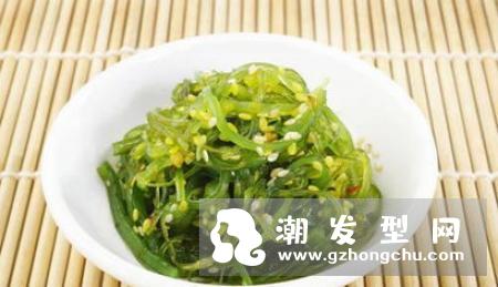 洋葱水洗头能治白头发吗 长期洗好吗