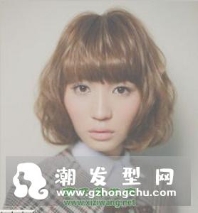 深棕色头发图片 和浅棕色对比