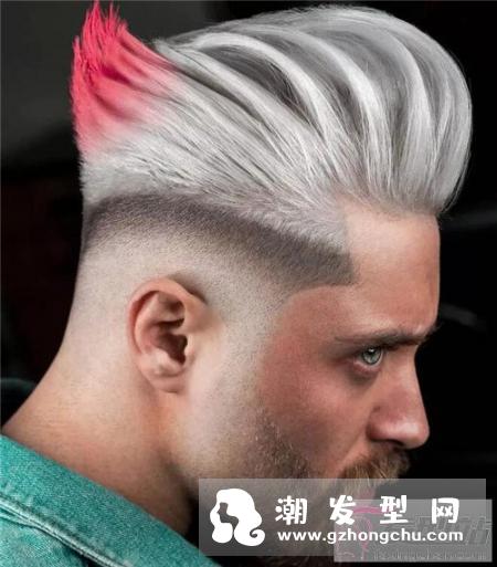 形变背头这样定型设计的发型,矮个子的男生可以选择这款