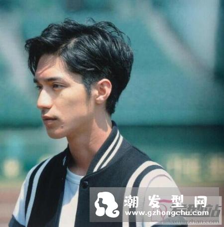 男生最流行发型怎么剪 时尚又帅气展现男神气质