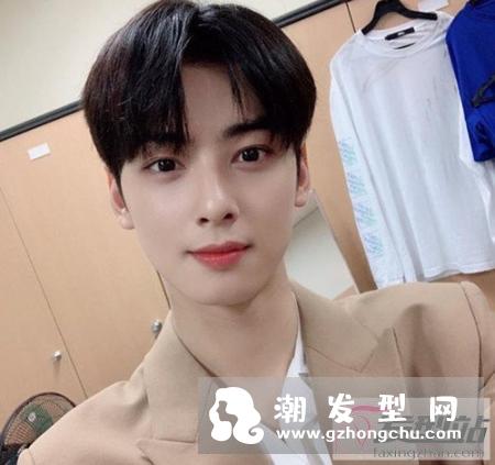 最帅的男生发型推荐这几款 发型这样剪的男生超有范
