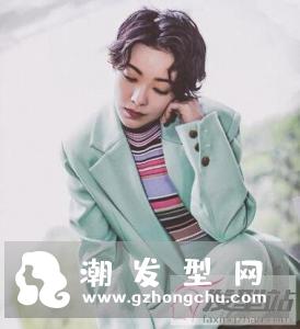 超短发怎么烫好看 清爽利落比男生还帅
