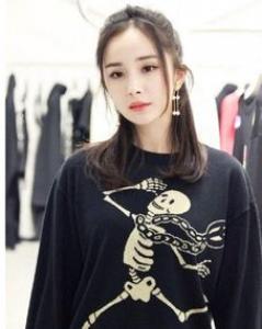 半丸子头适合什么脸型 这些脸型扎起来都好看