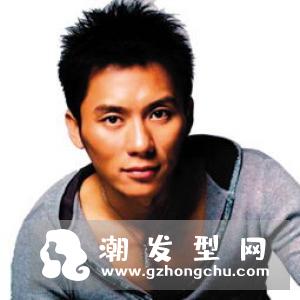 男生短发什么发型好看 时尚烫发帅气个性演绎型男气场