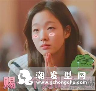 女生四大短发流行趋势 外翘Choppy Bang谁更潮