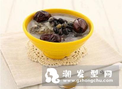 生发黑豆汤适合哪种脱发 一天喝几次