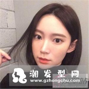 显瘦气质短发发型 中分短直发最受青睐