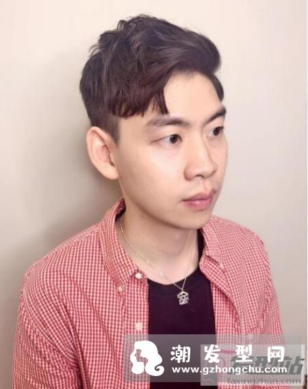 男生韩版卷发发型 帅气造型绝对是少女杀手