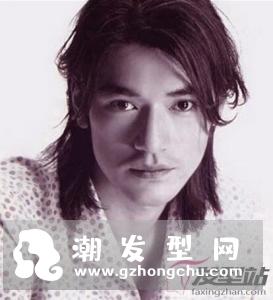 文艺男青年适合的发型 凌乱有个性不乏帅气感