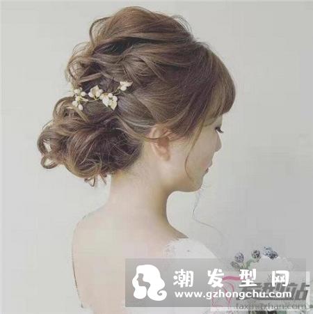 韩式新娘盘发100种 超级美的小卷盘发