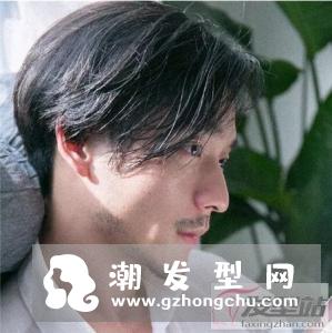 亚洲男生都流行留 寸头刘海飞机头背头