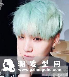 男生锅盖头超帅发型 简约中不乏时尚酷炫