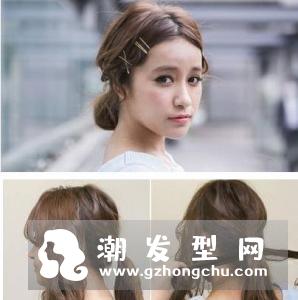 花苞头怎么扎好看图解 蓬松感迷人