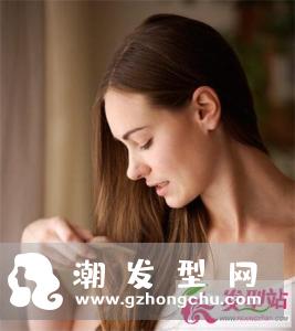 预防脱发不能忽视的误区 如何判断自己是正常脱发