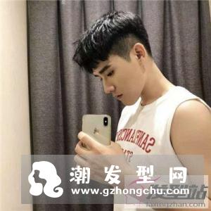 男生两边铲可以选择什么发型 最靓的仔选最潮的发型
