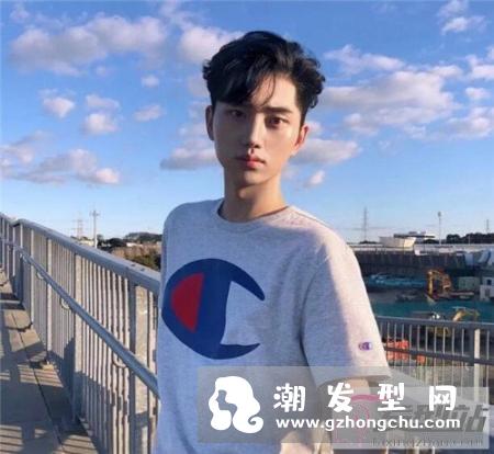 18-28岁男士发型设计 潮流时尚帅呆了