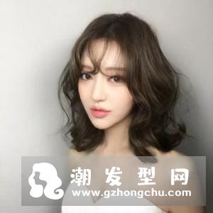 短发怎么烫才好看 小波浪卷短发俏皮减龄