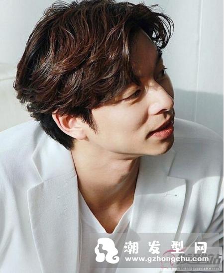 男生别再剪这样的发型啦 原来女友最喜欢男生发型是这款