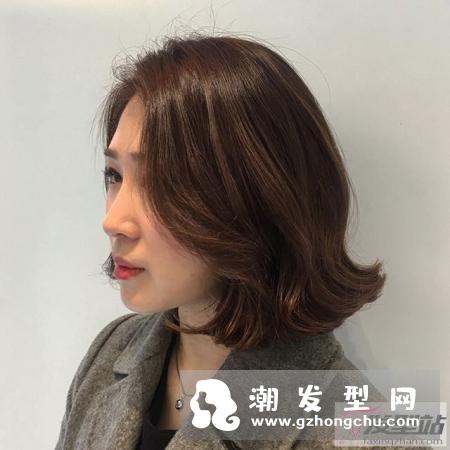 韩国女生现在流行短发推荐 轻熟女风烫发火到不行