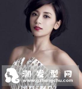成熟女人气质短发 简约优雅散发女人味