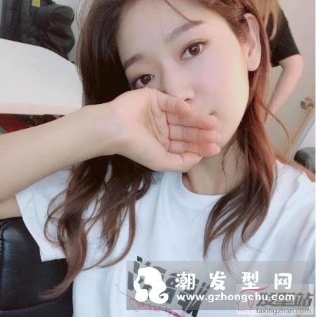 朴信惠狂爱蓬松微卷发 养发护发经验倾心分享