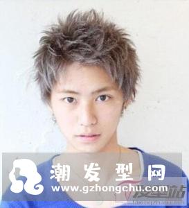 定位烫发型图男 经典烫发帅气迷人