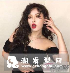 泰迪卷发型怎么打理 蓬松显发量网红同款