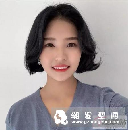恰到好处的韩式微卷发 头发一卷立马变女神