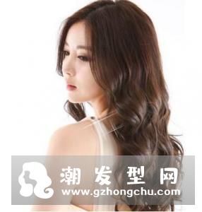 啤酒洗头有副作用吗 用啤酒洗头发会变色怎么回事