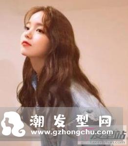长发烫什么卷发好看 藤蔓卷发灵动显气质