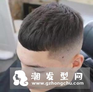 男生三七分发型怎么剪 型男发型潮翻了超帅