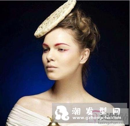 欧美风盘发发型 优雅端庄极具气场
