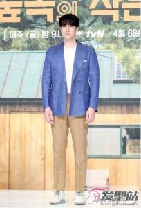 型男苏志燮换发型秒变真大叔 空气刘海锅盖头造型实在要NG