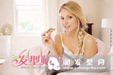 头发越来越少？ 预防脱发护发方法