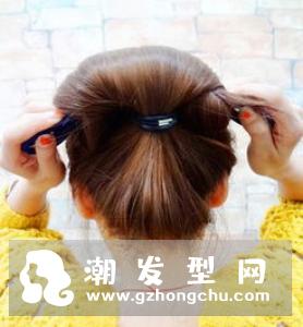 自己简单盘发发型 低丸子头温柔典雅
