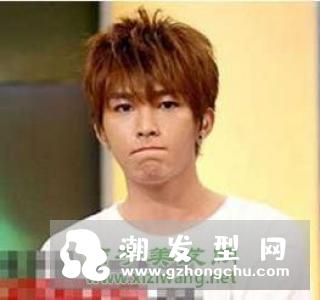 定位烫发型图男 经典烫发帅气迷人