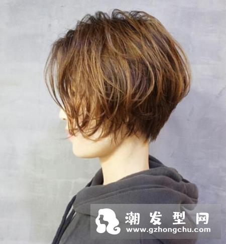 秋冬季头发干燥严重脱发怎么办 秋冬护发偏方食疗方法推荐