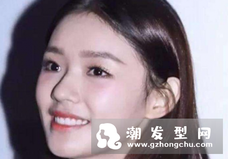 发际线怎样算高 和额头饱满的区别