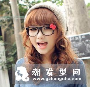 圆脸男生适合的发型 修颜发型让脸小一圈