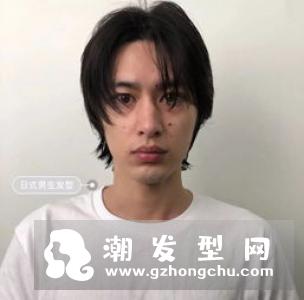男生鲻鱼头发型怎么留 看似复古发型最近确很火
