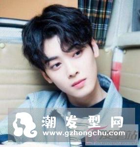 男生四六分短发发型 修颜时尚提升帅气值