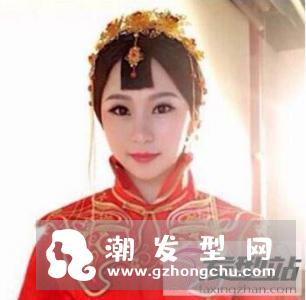 古典中式新娘盘发 高贵迷人气质佳