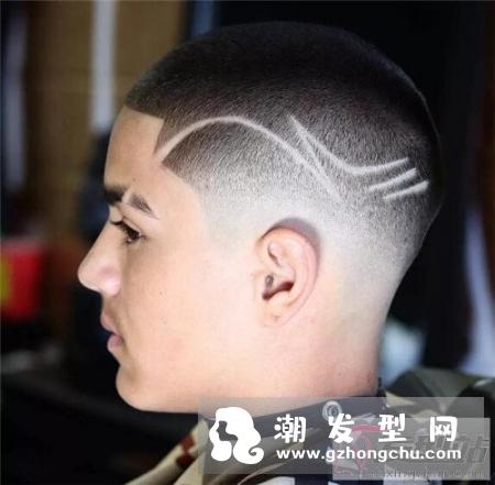 男生发型流行这款 三分区发型帅翻了
