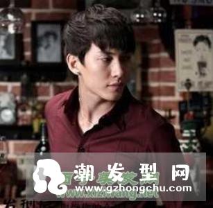 小男生发型 清新自然打造阳光少年