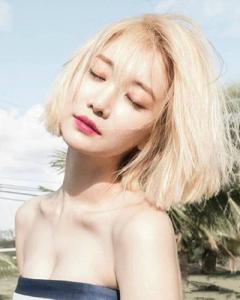 显脸白的头发颜色 橘粉色还是闷青色