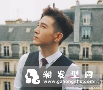 男生露额头发型有哪些 是男神就把额头露出来